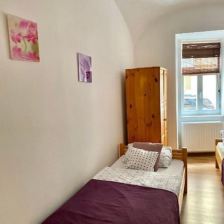 Grande Familia Apartman Apartment Eger Exterior photo
