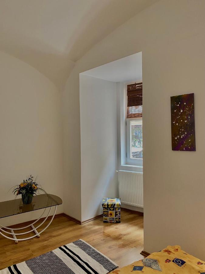 Grande Familia Apartman Apartment Eger Exterior photo