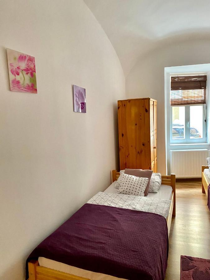 Grande Familia Apartman Apartment Eger Exterior photo